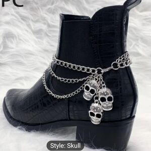 🆕️☠️SKULL SILVER-TONE  BOOT / SHOE CHAIN☠️